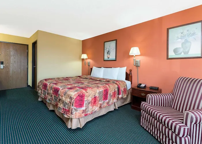 Days By Wyndham Hotel