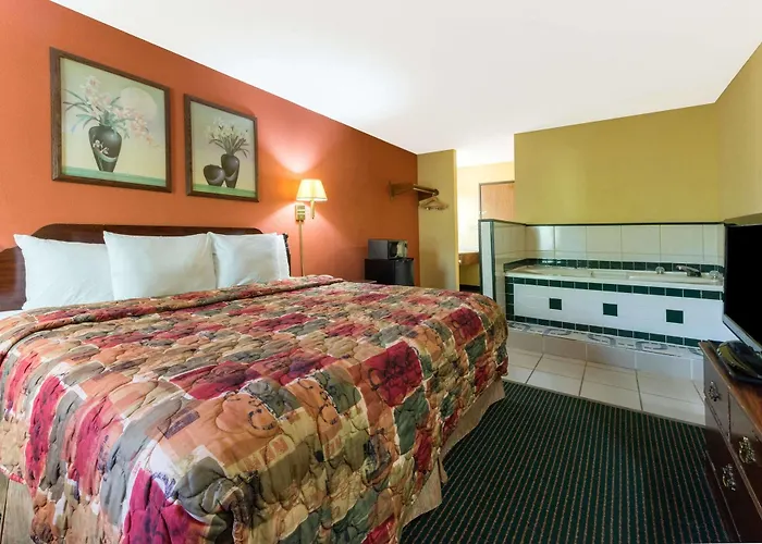 Hotel Days By Wyndham Springfield